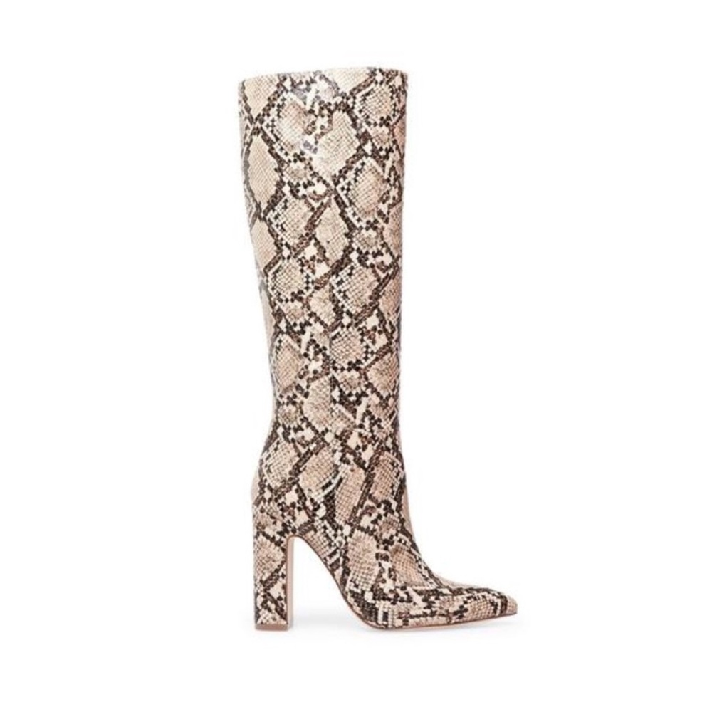 Steve Madden Rouge Boot size 6 in Tan Snake
